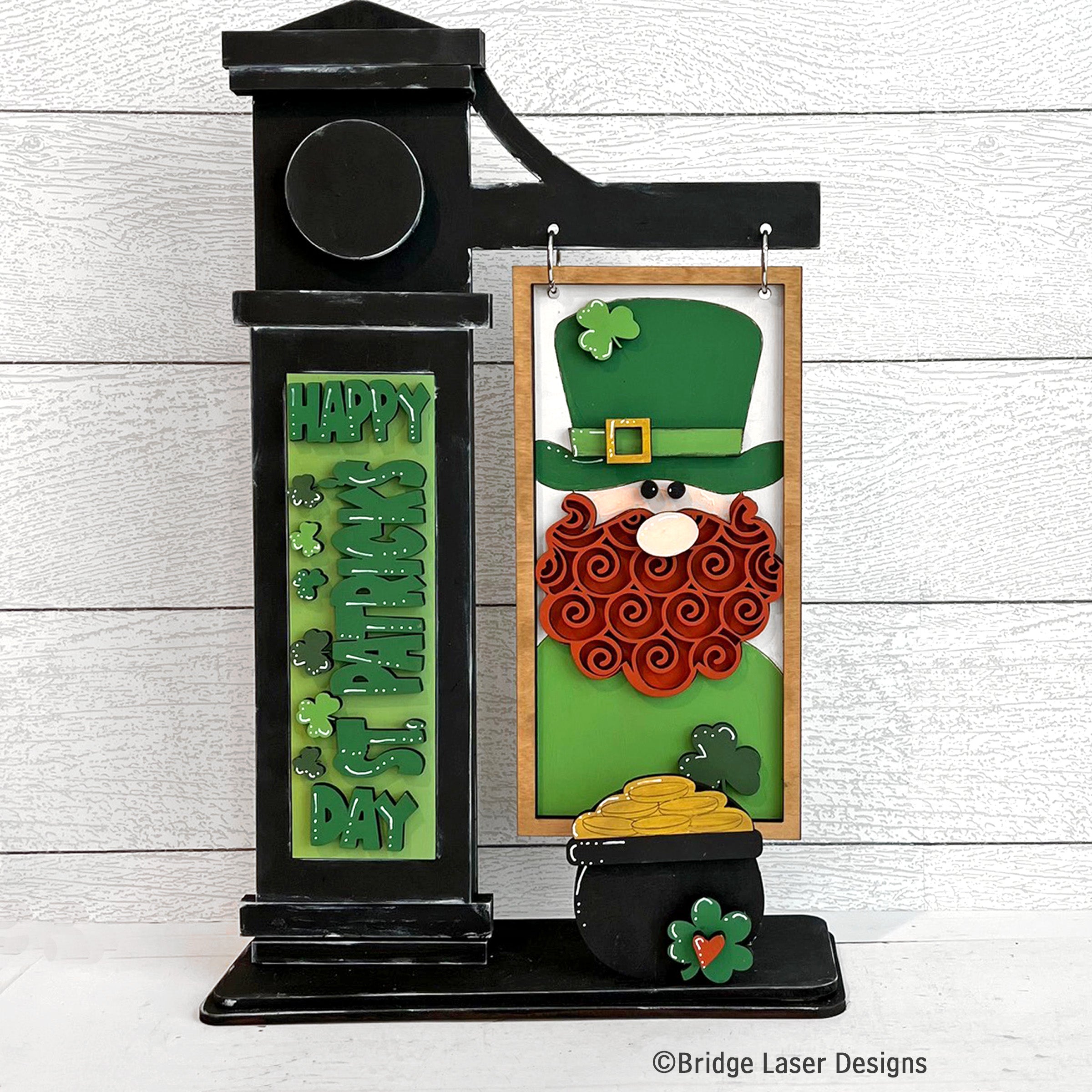 Interchangeable Post Sign & Happy St Patrick's Day Inserts